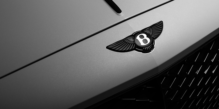 Bentley Katowice Bentley Flying Spur Black Edition sedan bonnet with black Bentley Wings emblem